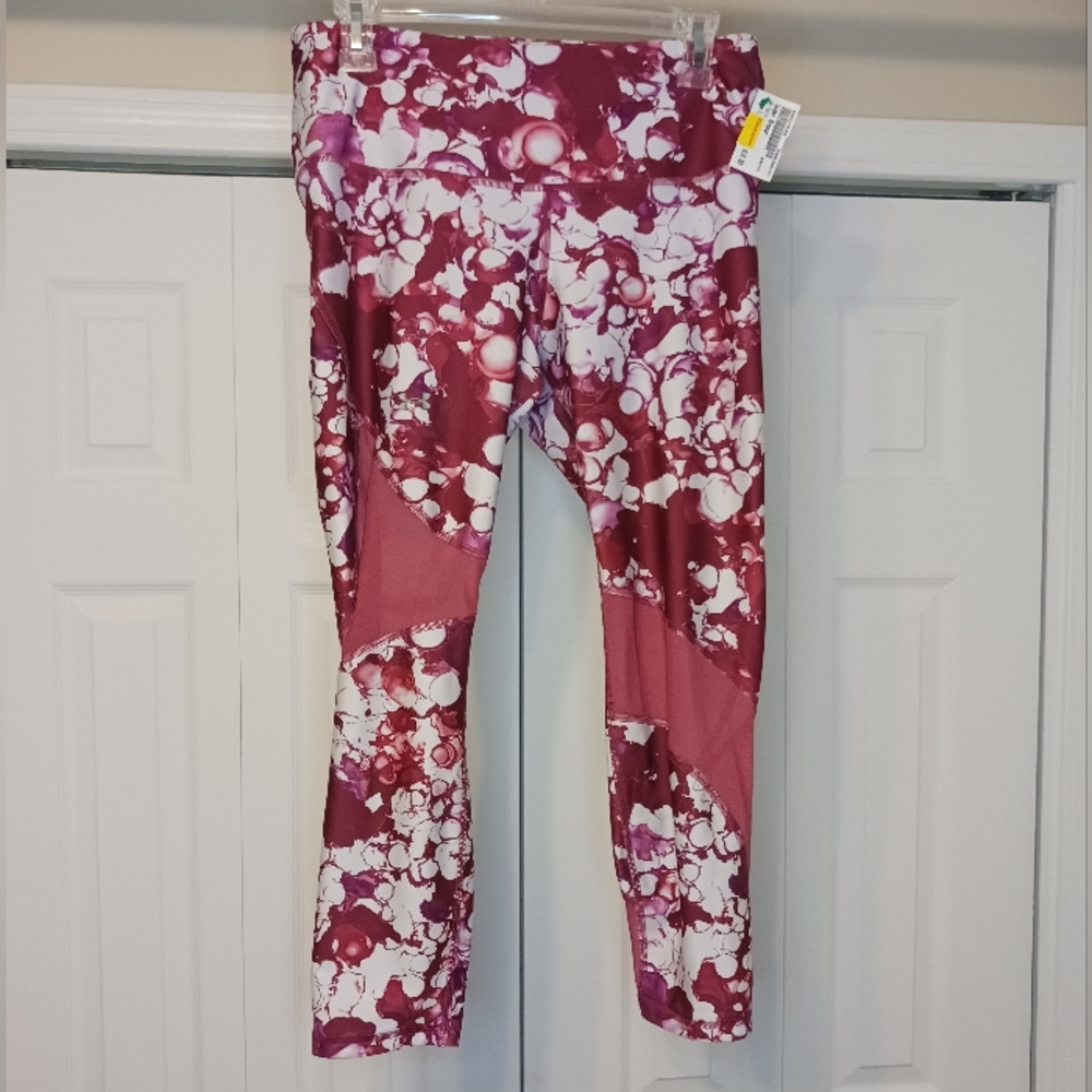 Under Armour Red/Pink Leggings Size Large
